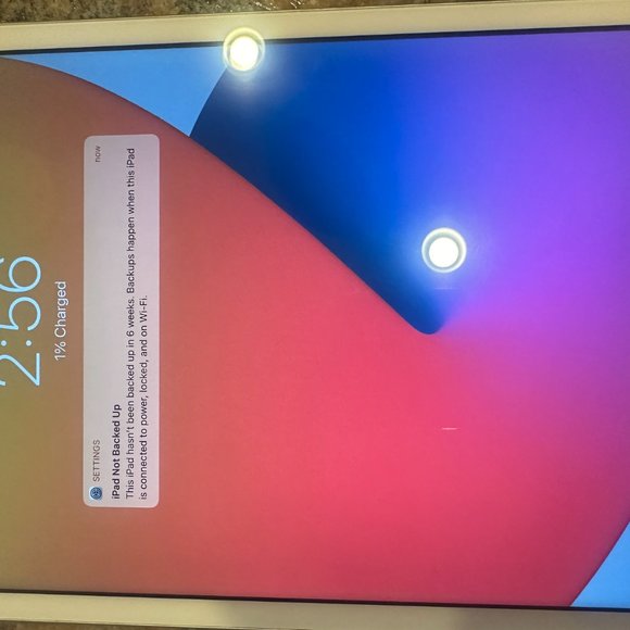 8TH GENERATION iPAD FOR SALE + CHARGER! 📲 - Picture 4 of 4